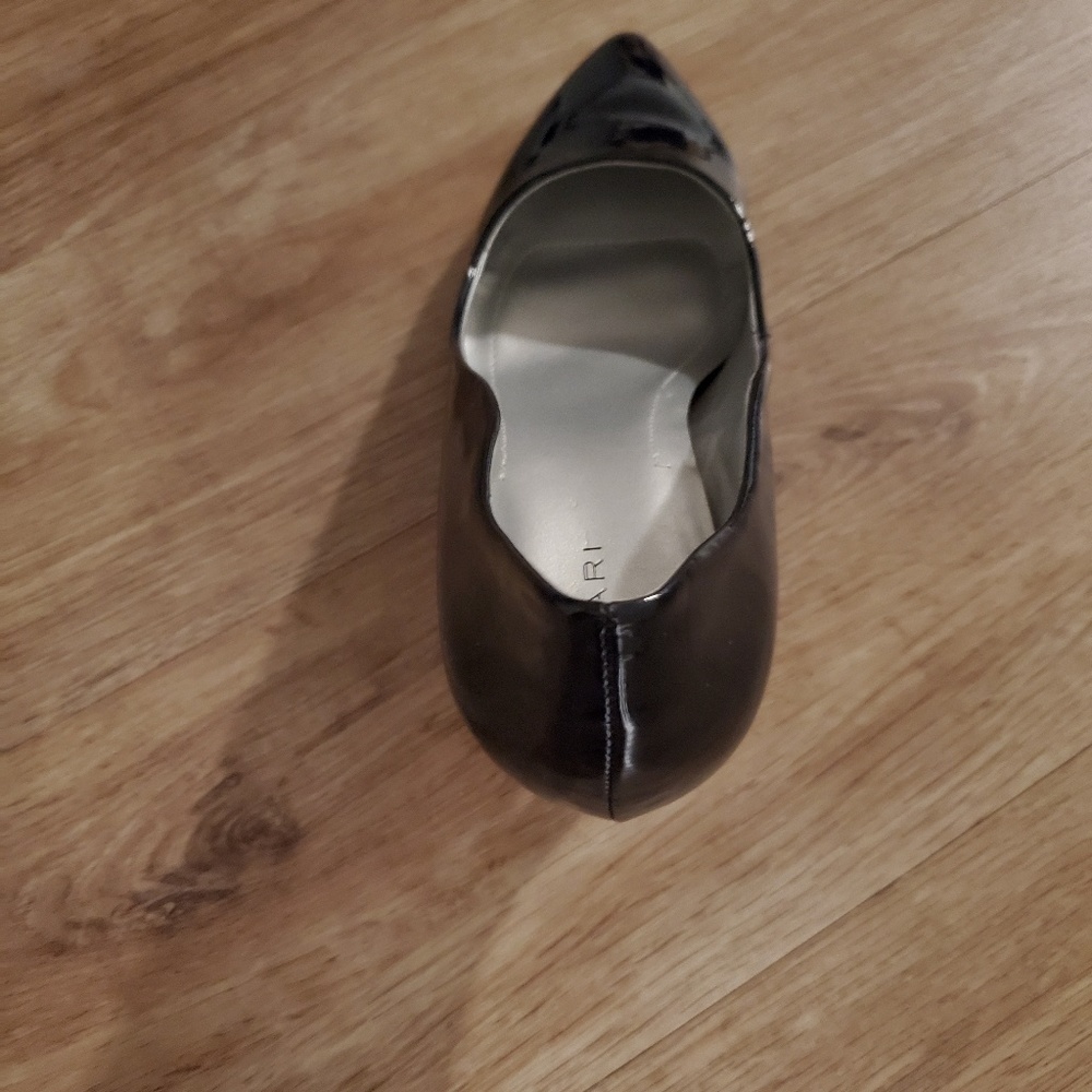 New Tahari lether dark blue heel - Picture 4 of 7